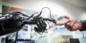 BBVA-OpenMind-Libro 2018-Perplejidad-Mansell-Robotica-Robotics is an example of a technology that is already improving our productivity and efficiency.