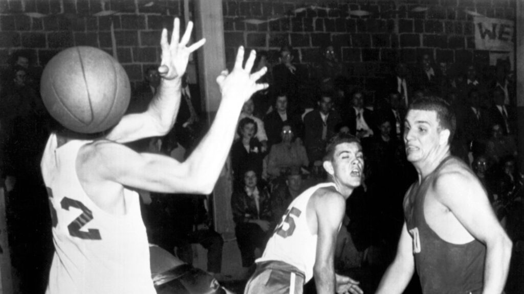 I was really bad at sports in high school. This study helps me understand why.