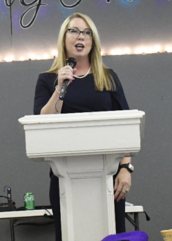 UNITE Bell County Vice-chair Pam Sulfridge speaks at Monday’s Celebration of Community Heroes.