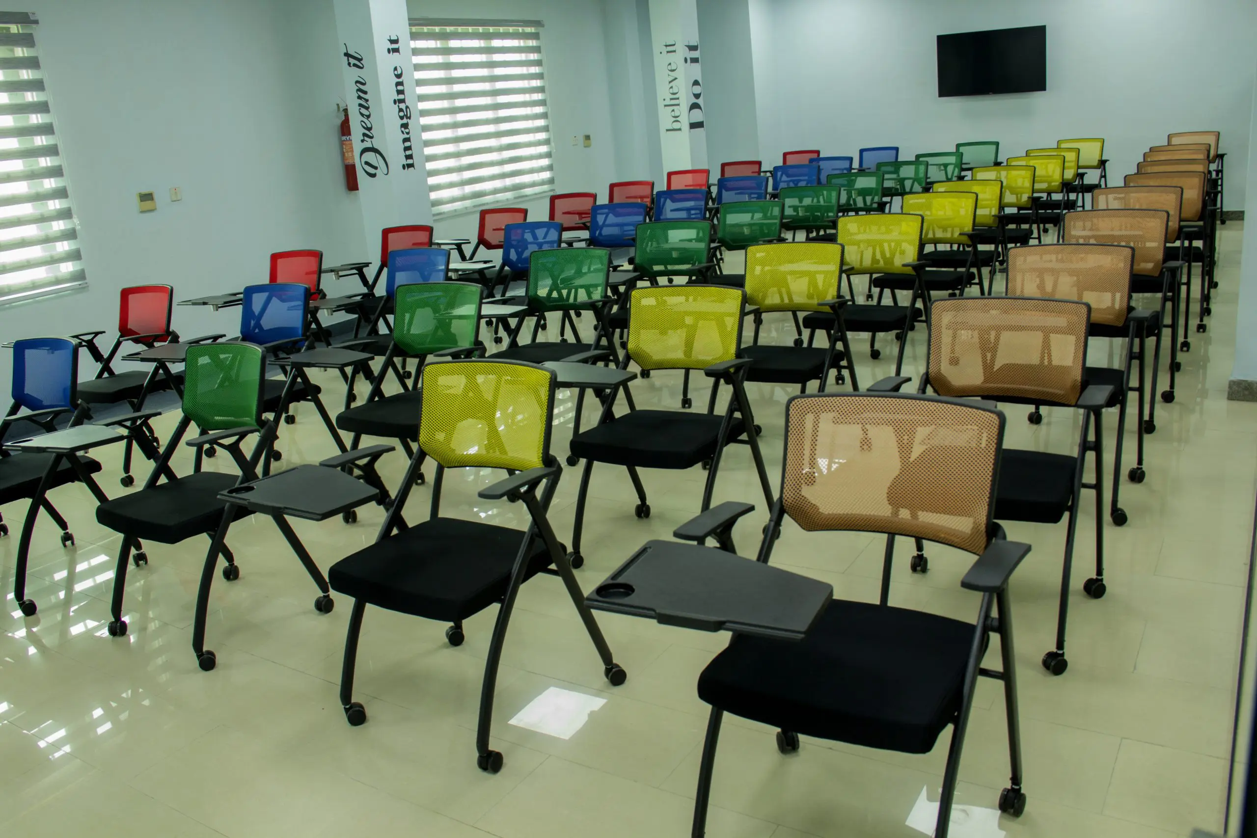 How ICANBOI Innovation Hub is Creating Collaboration, Investment for Entrepreneurs training room scaled