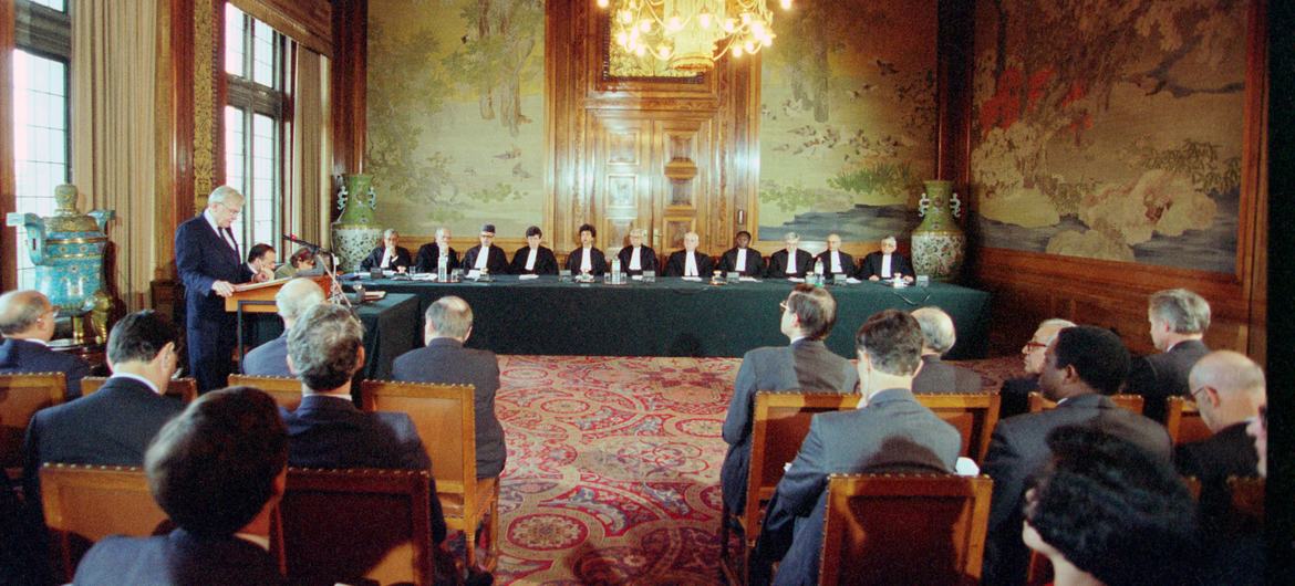 The first Session of International Tribunal on War Crimes in Former Yugoslavia Opens in the Hague in 1993. The first Session of International Tribunal on War Crimes in Former Yugoslavia Opens in the Hague in 1993.