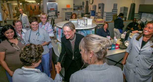 Ann Lurie greets emergency room workers at Children's Memorial Hospital on Sept. 5, 2007 after an announcement of a gift of $100 million dollars for the new hospital to be named Ann & Robert H. Lurie Children's Hospital. (Phil Velasquez/Chicago Tribune)