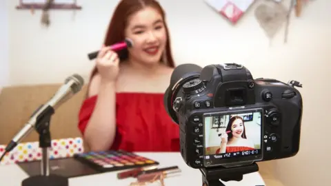 Getty Images Side hustle: Make-up tutorials