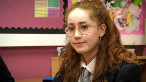 Amy, 16, from Aberdeen