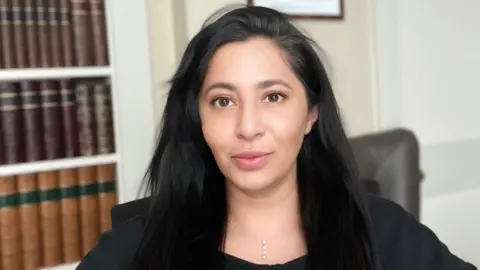 Yasmin Shaheen-Zaffar Yasmin Shaheen-Zaffar