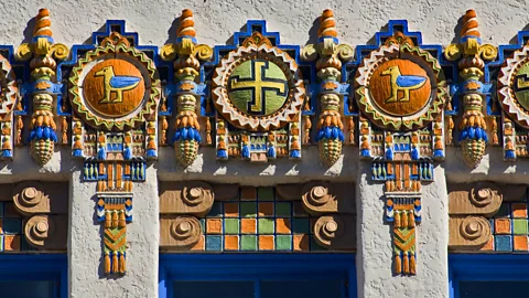 Alamy The KiMo Theatre in New Mexico, USA, is adorned with traditional Navajo emblems (Credit: Alamy)