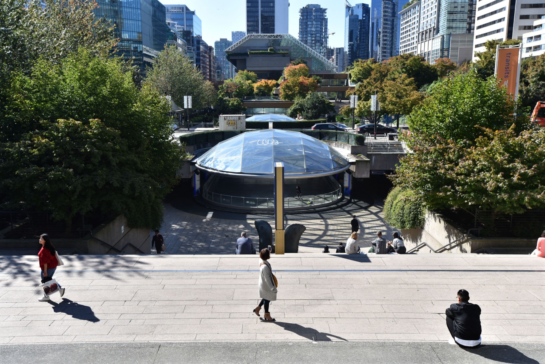 international students to canada, canadian housing crisis