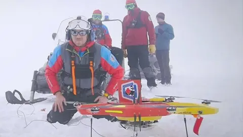 Robodrone Rescue team and drone