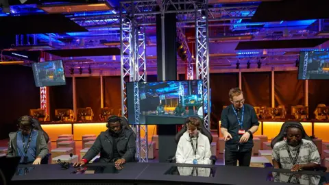 Staffordshire University Technical specialist, Jamie Sergeant delivering technical training to a group of Esports students at Staffordshire University.