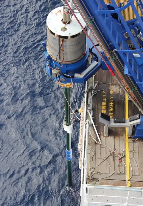 ECORD/IODP/JAMSTEC Giant piston corer