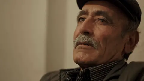 Dying to Divorce Arzu's father Ekrem Cansever
