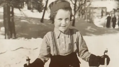 Family photo Renate Collins as a child