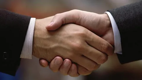 READ MORE: How to behave in meetings and what to expect when doing business around the world.