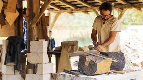 Sophia Khatsenkova Workers at Guédelon castle use only tools and methods available during mediaeval times (Credit: Sophia Khatsenkova)