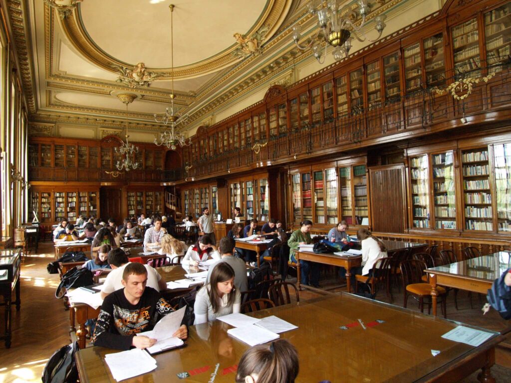 pharmaceutical schools