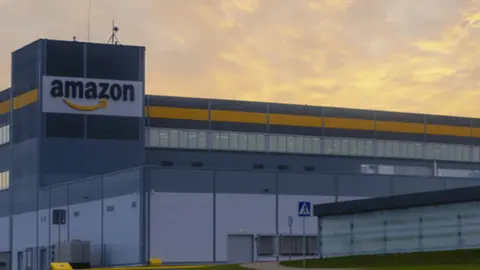 Getty Images Amazon fulfilment centre