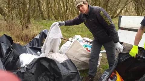 Loch Lomond & The Trossachs National Park Litter being gathered