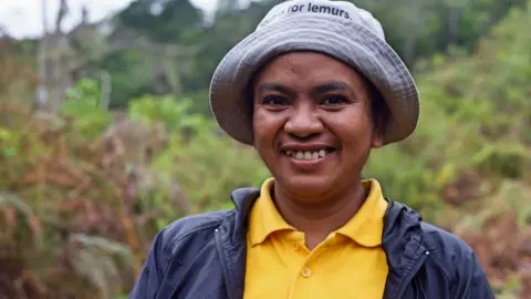 Victoria Gill Voahirana from Madagasikara Voakajy