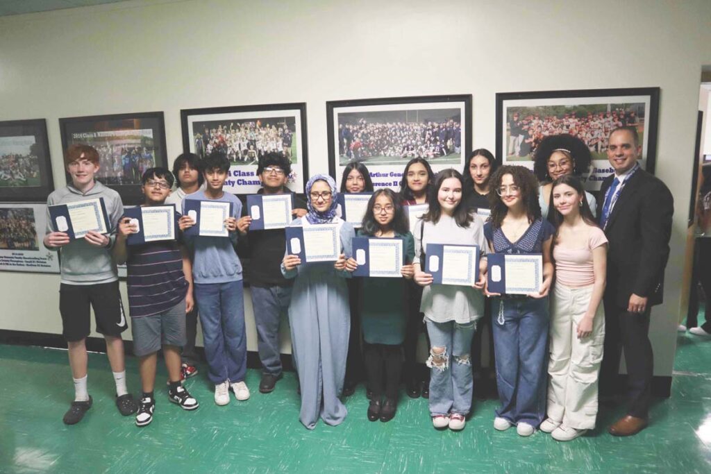 Student success is the theme at Levittown’s board meeting Student success is the theme at Levittown’s board meeting
