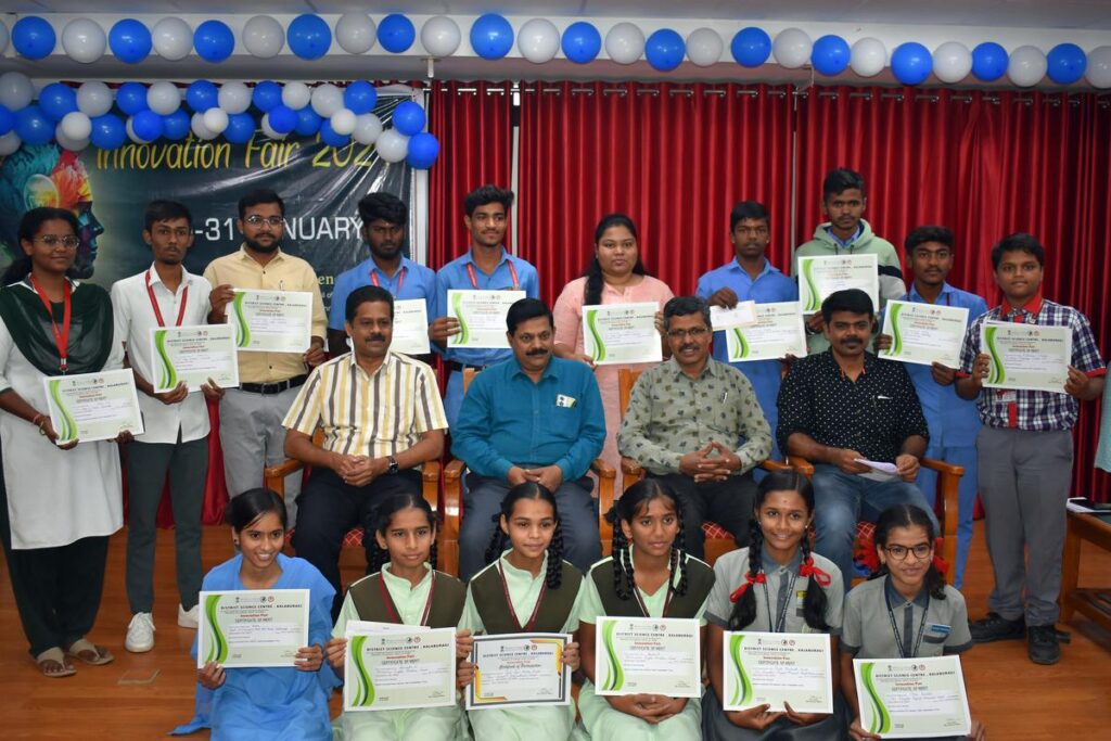 Students showcase talent at Innovation Fair in Kalaburagi Students showcase talent at Innovation Fair in Kalaburagi