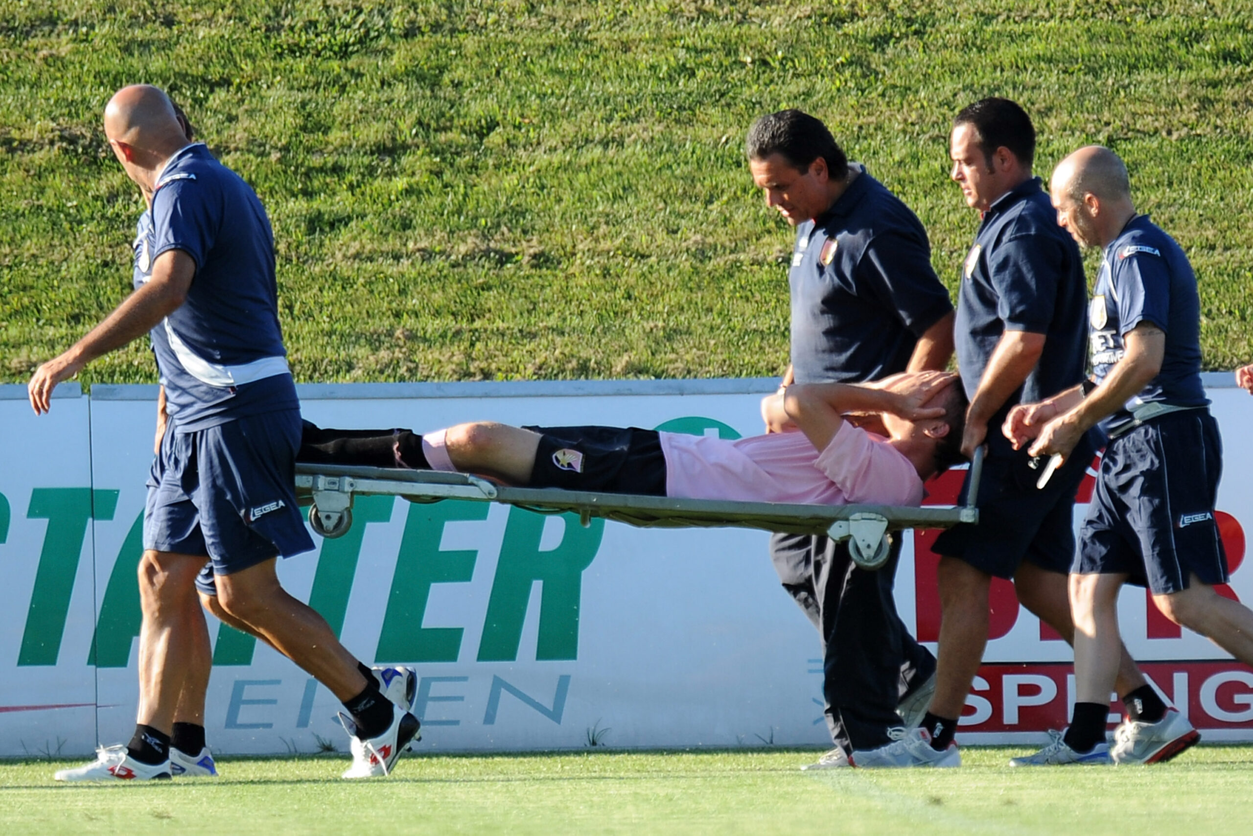 15 Athletes Who Have Battled Adversity