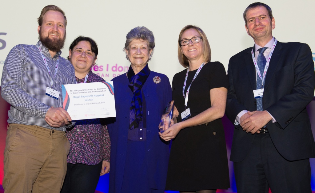Professionals and volunteers recognised in organ donation and transplantation awards Professionals and volunteers recognised in organ donation and transplantation awards