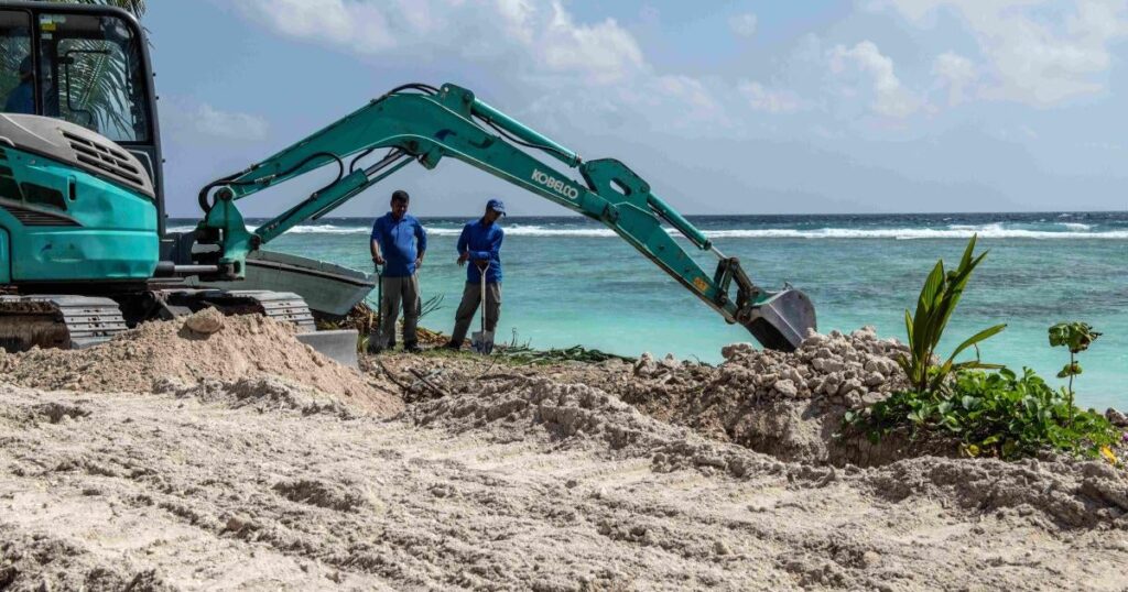 Maldives: Environmental Protection Laws Bypassed Maldives: Environmental Protection Laws Bypassed