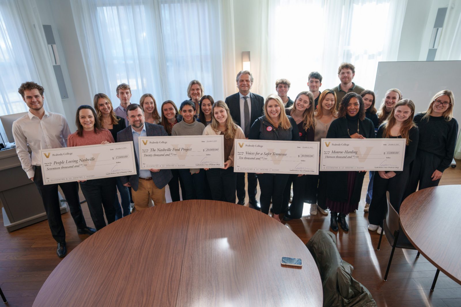 Vanderbilt course on philanthropy yields grants to Nashville charities
