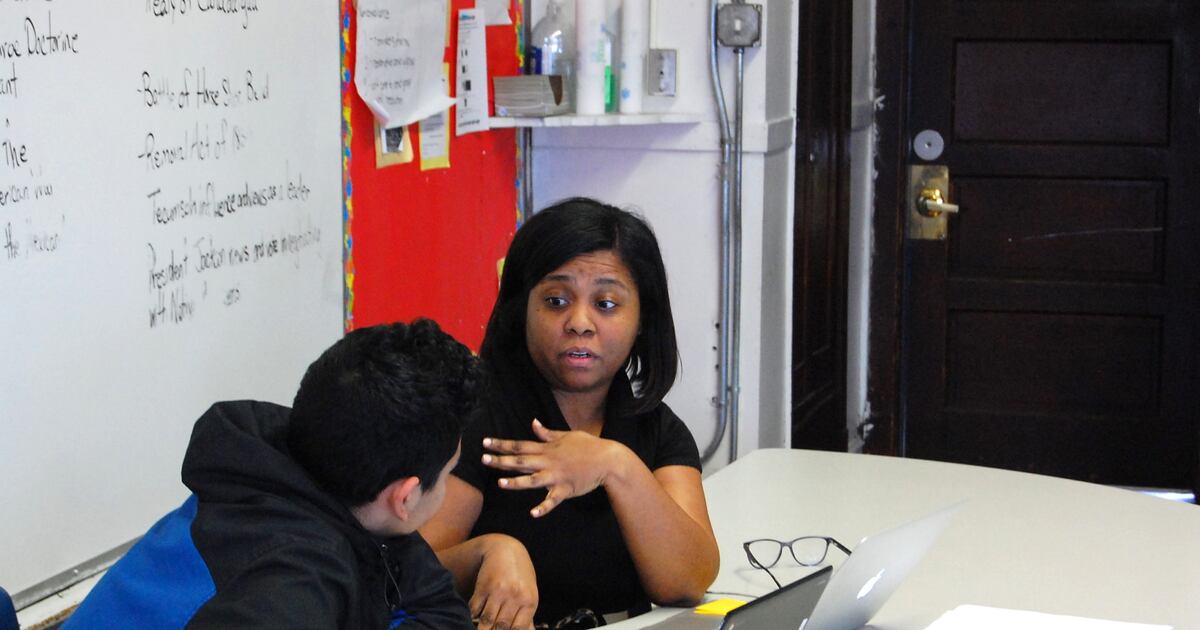 Summit Learning emphasizes role mentors play amid ed tech pushback