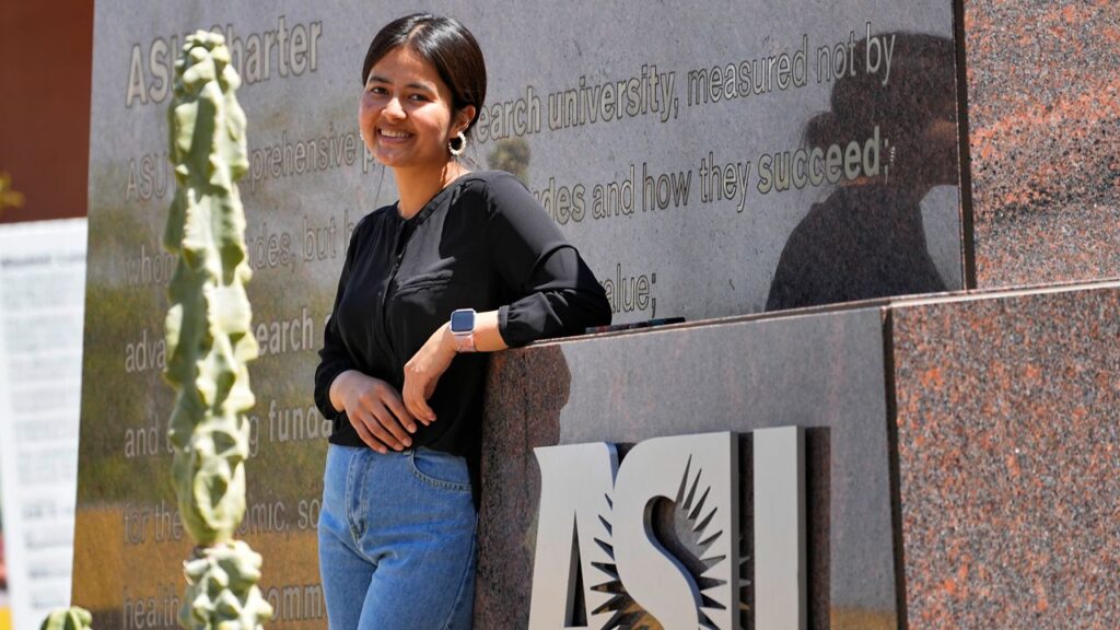 Scholarships help Afghan students live at U.S. universities Scholarships help Afghan students live at U.S. universities