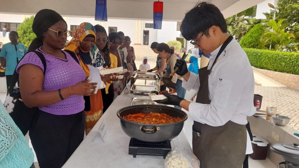 Korea, Ghana cultures exchange hands at 2024 Korea Week climax Korea, Ghana cultures exchange hands at 2024 Korea Week climax