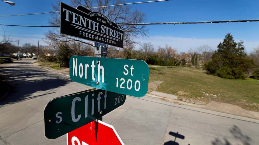 Dallas adopts strategy to preserve aging neighborhoods, city’s diverse history