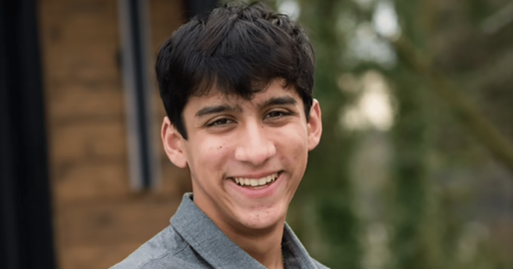 Alec Krishnadasan inspires empathy and academic excellence – Gig Harbor Now Alec Krishnadasan inspires empathy and academic excellence – Gig Harbor Now