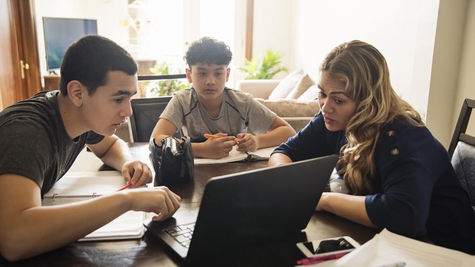 Where To Find Scholarships For Latino And Hispanic Students – Forbes Advisor