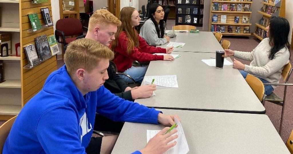 Youth philanthropy program awards ,177 to DeKalb County nonprofits – Shaw Local Youth philanthropy program awards ,177 to DeKalb County nonprofits – Shaw Local