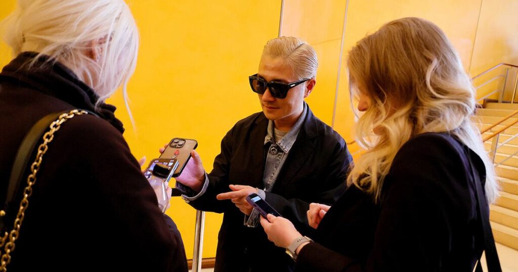 How Next-Generation Technology Is Shaping Fashion’s Future How Next-Generation Technology Is Shaping Fashion’s Future