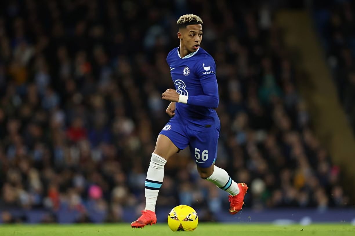 Omari Hutchinson earns manager’s praise for impactful contribution to Ipswich Town