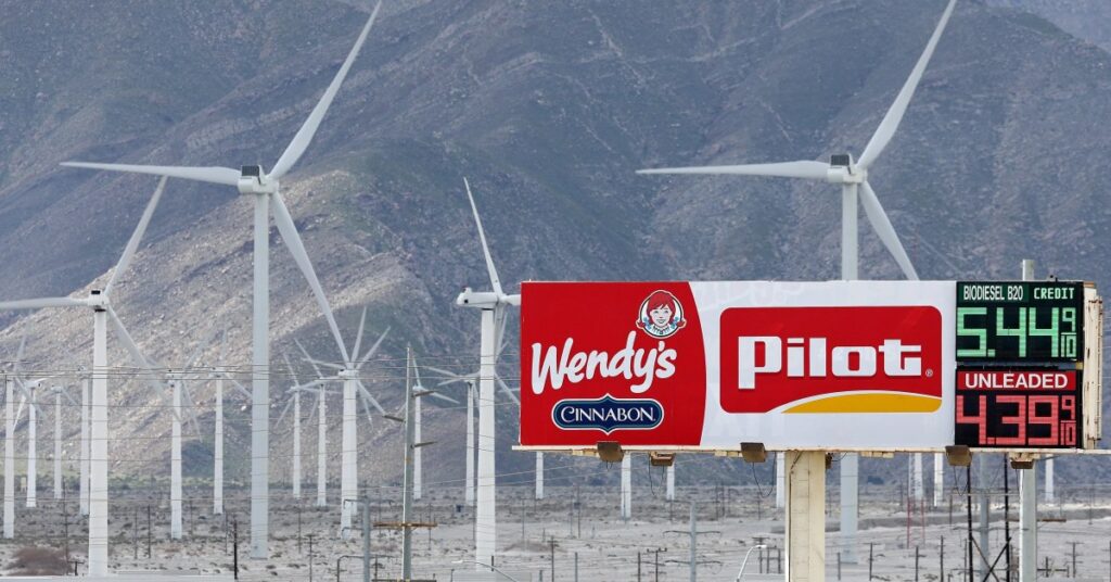 Majorities in US say government does too little to protect environment in key ways