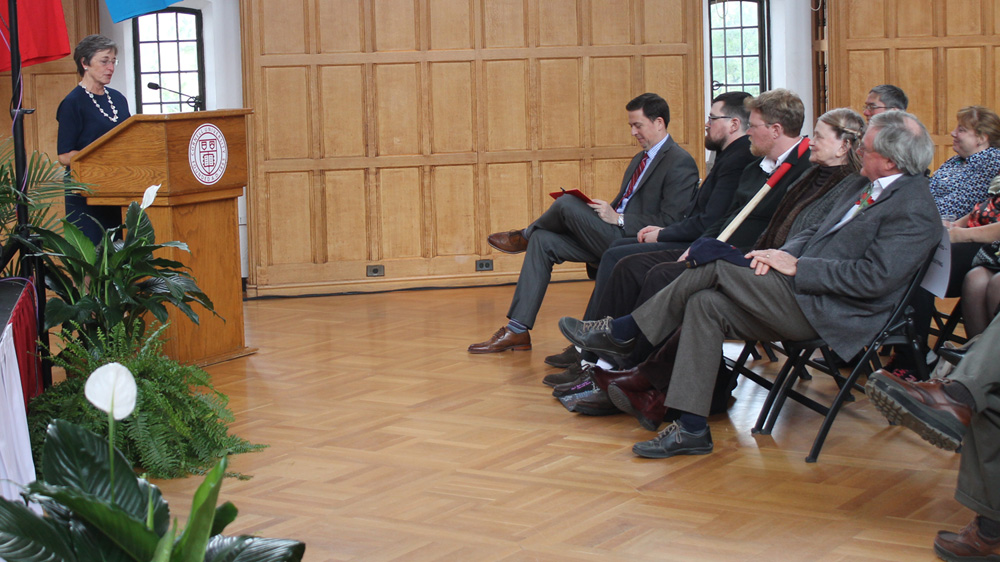 Cornellians Praise Contributions of Dean Hubbell ’69 at Farewell Event