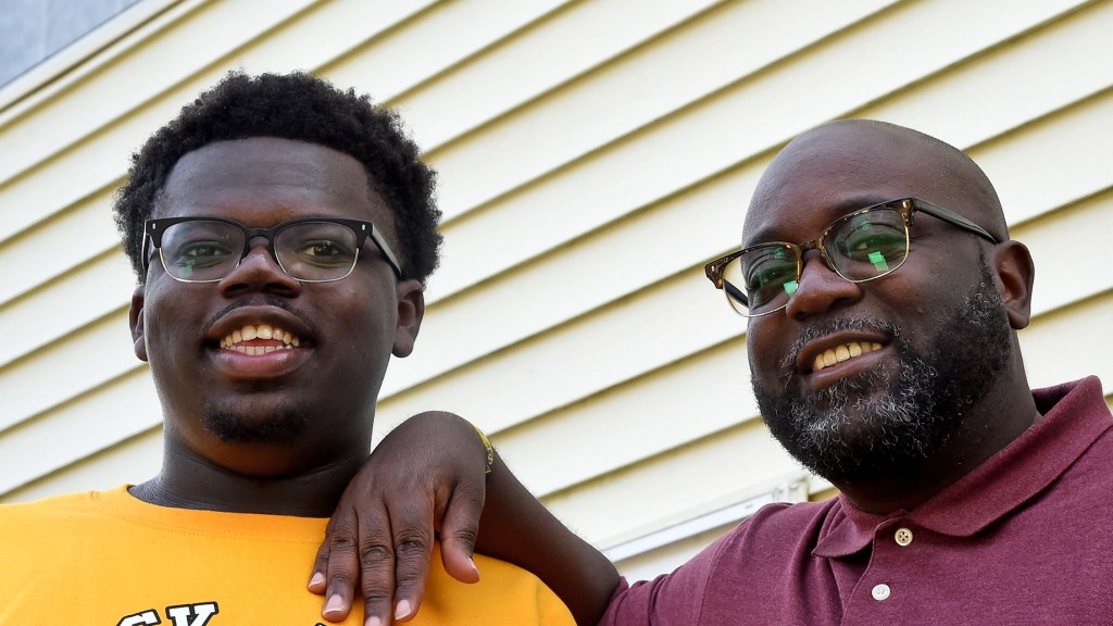 Black men make up just 4% of teachers in Maryland, leaving a shortage of mentors in education – Baltimore Sun Black men make up just 4% of teachers in Maryland, leaving a shortage of mentors in education – Baltimore Sun