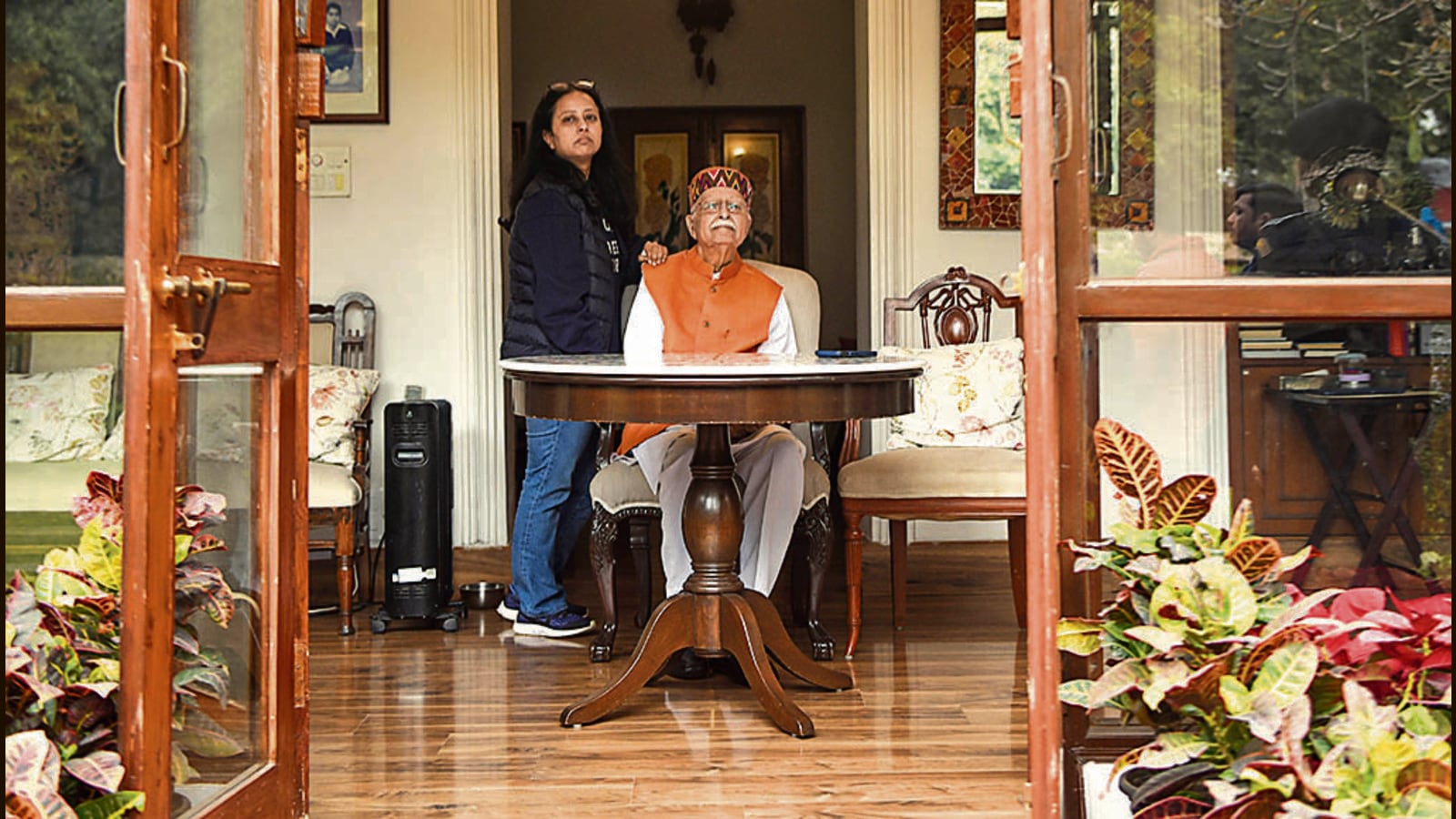 LK Advani to receive Bharat Ratna honour, says PM Modi | Latest News India