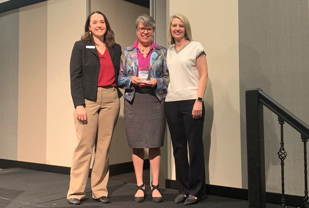 UNO’s Anne Hobbs Receives NJJA Commitment to Excellence in Leadership Award | College of Public Affairs and Community Service UNO’s Anne Hobbs Receives NJJA Commitment to Excellence in Leadership Award | College of Public Affairs and Community Service