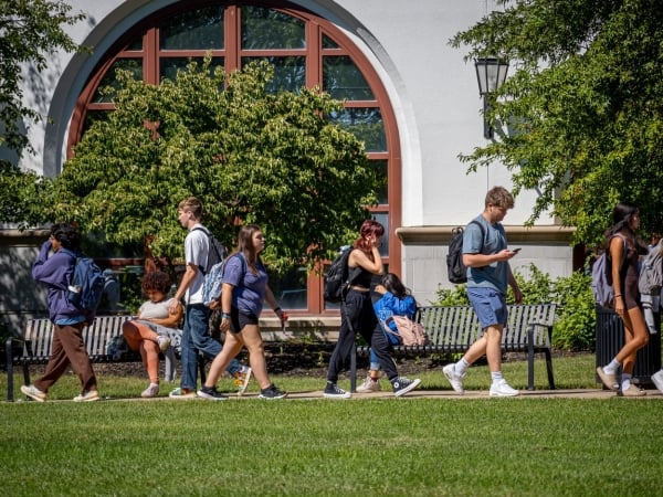 Campus campaign teaches college students successful habits Campus campaign teaches college students successful habits
