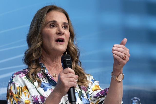 Melinda French Gates to donate  billion over next 2 years in support of women’s rights Melinda French Gates to donate  billion over next 2 years in support of women’s rights