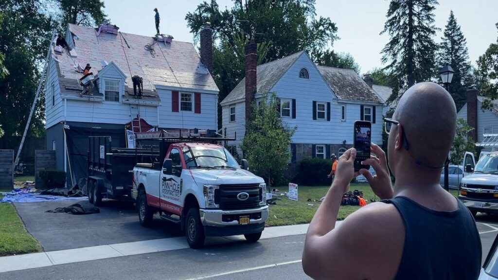 Albany unites to honor Marine veteran with new roof Albany unites to honor Marine veteran with new roof