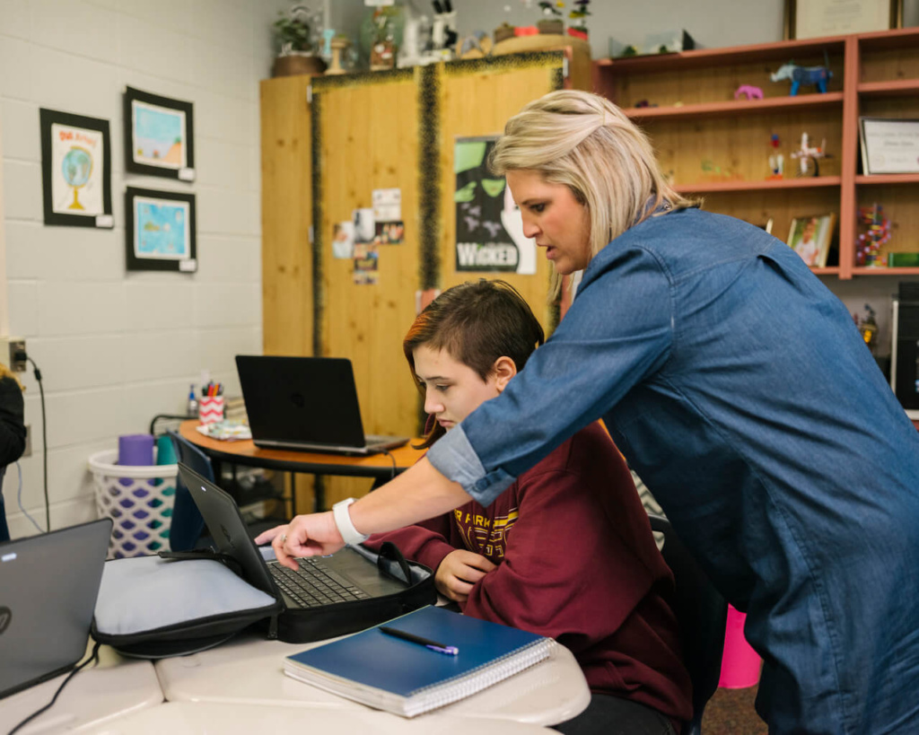 How Summit Learning is Enhancing Teacher-Student Mentoring How Summit Learning is Enhancing Teacher-Student Mentoring