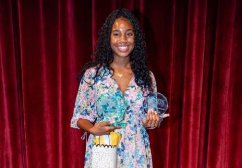 Berkeley Institute student takes overall prize in teen awards – The Royal Gazette