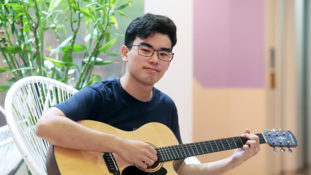 How giving free music lessons to underserved kids built a close-knit community