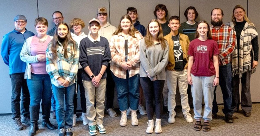 Young people on the Northland Foundation’s Youth In Philanthropy Board award 14 grants | Education