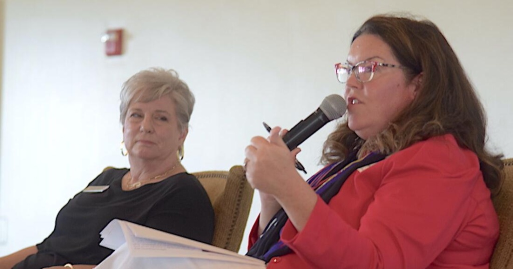 Philanthropy Summit Focuses on Those Struggling for Financial Survival | News